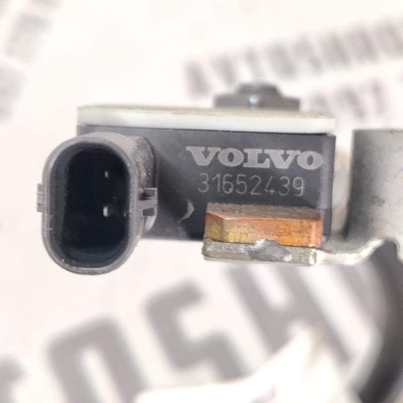 Клемма акумулятора Volvo S60 III (18-) 2.0 Бензин 31652439
