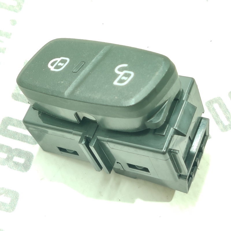 Кнопка ЦЗ передня права Volvo S60 III (18-) 2.0Б 31433410