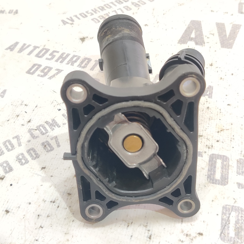 Корпус термостата Volvo S60 III (19-24) 2.0 бензин 31686046 фото 2