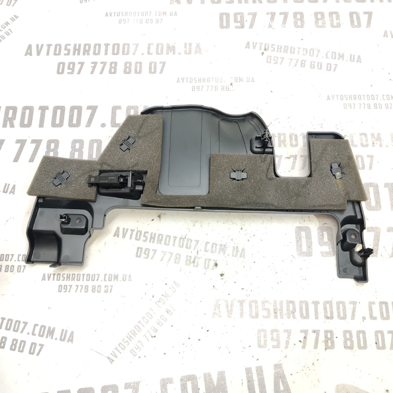Накладка салону ліва Volvo S60 III (18-24) 2.0Б 31498533