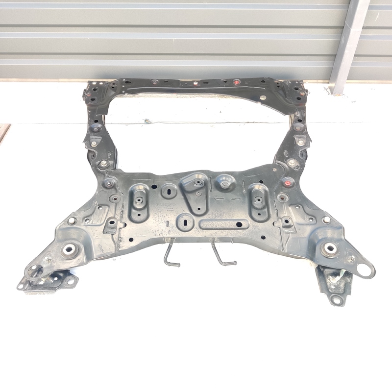 Підрамник передній Volvo S60 III (18-24) 2.0 бенз 32268633