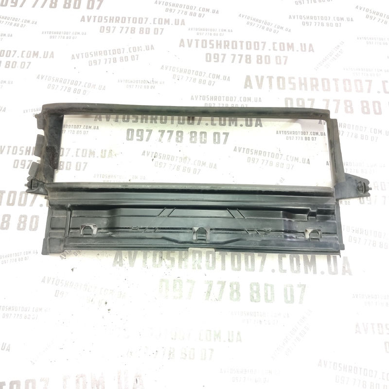 Дефлектор радіатора Volvo S60 III (18-) 2.0 Бензин 31455483