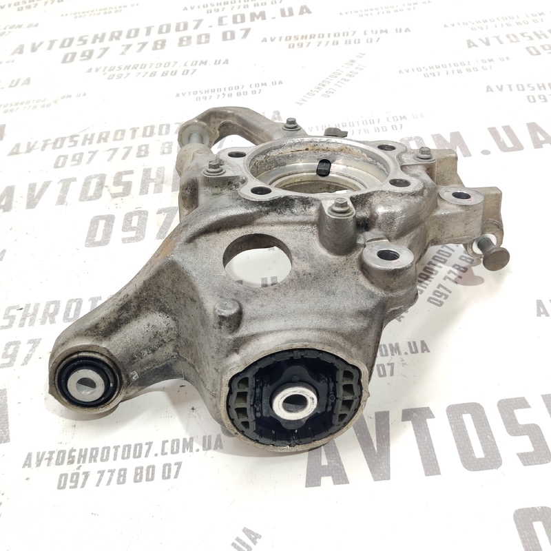 Цапфа задня права Volvo S60 III (18-24) 2.0Б 31681580