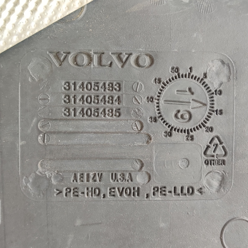 Бак паливний Volvo S60 III SPA (18-) 2.0 бензин 31405477