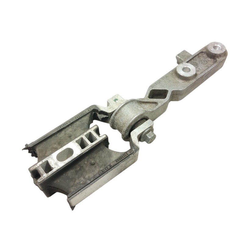 Подушка двигуна Volvo S60 III (19-) 2.0 Бензин OEM 31359890