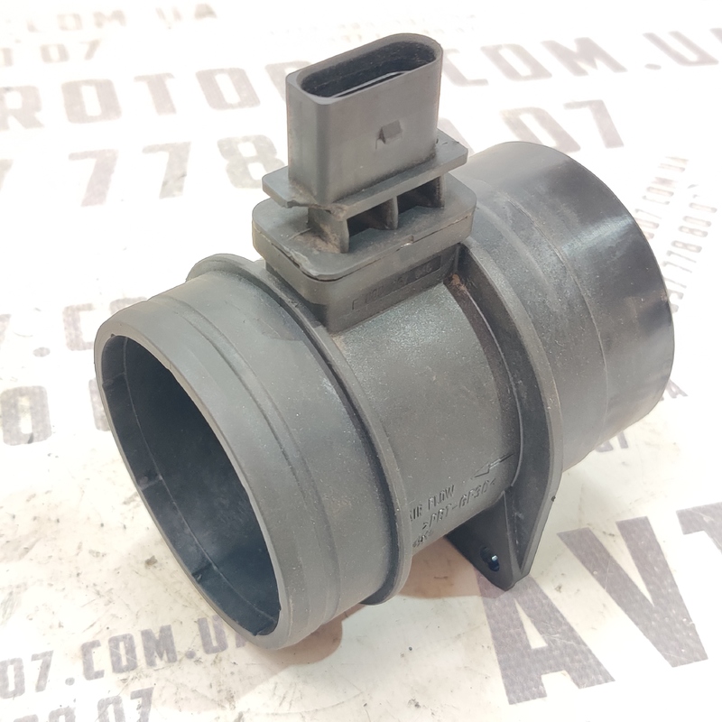 Розходомір повітря Audi A4 B8 (07-15) 2.0D 0281002735