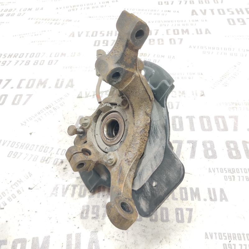 Цапфа Opel Astra G (97-09) 2.0 дизель передня права