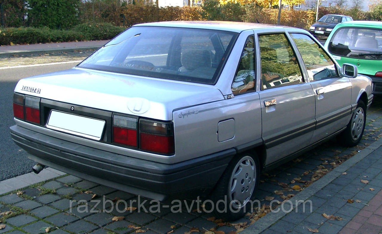 Бампер задній седан Renault 21 (86-89) 7700762912