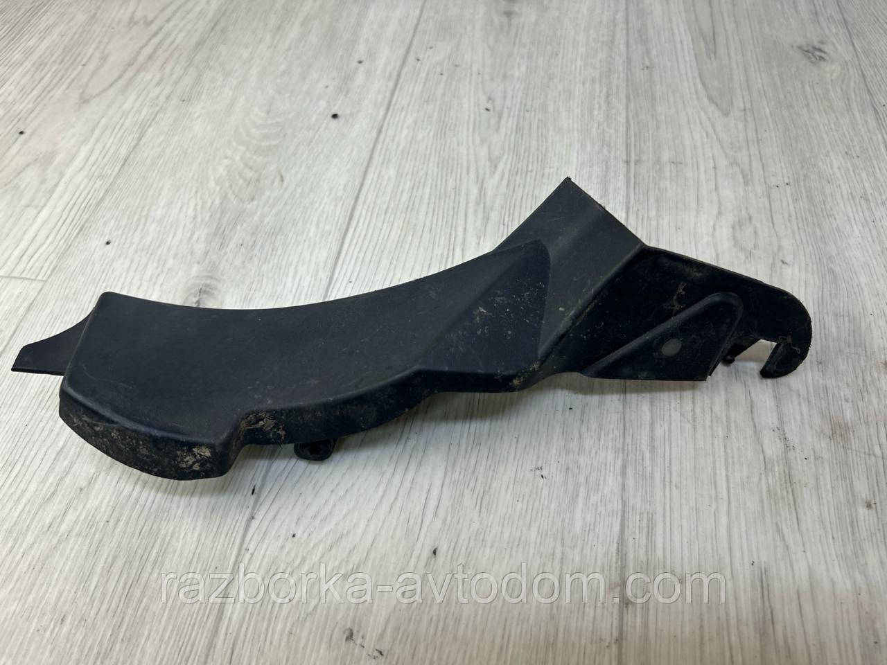 Накладка/Обліцовка петлі капота ліва PEUGEOT 407 (04-11) OE:9649124580