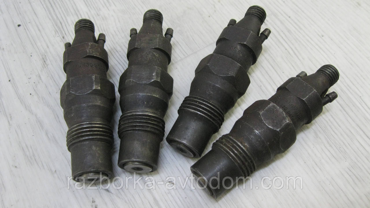 Форсунка дизельна VW LT 28-35, LT 40-55, Passat B3, Golf 2, Transporter T3, Audi 100 C3, 80 B2 1.6D OE: 068130201E