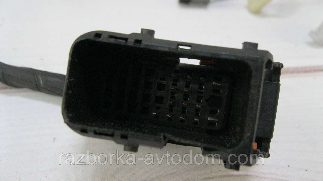 Дріт дверцят передньої лівої Opel Astra H (2005-2015) OE:13208872, 13208869