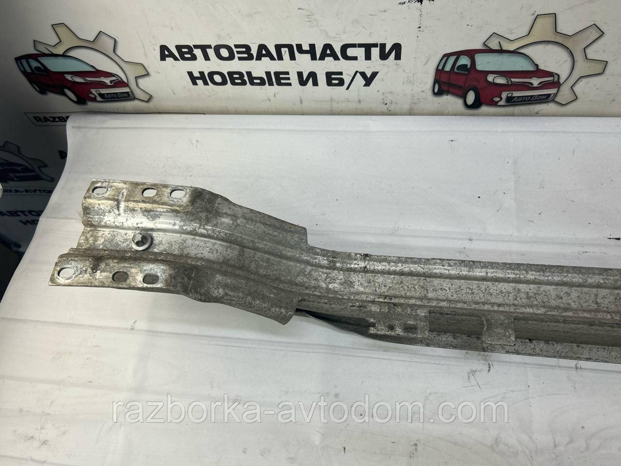 Підсилювач бампера заднього Opel Astra H (04-15) OE:1405231
