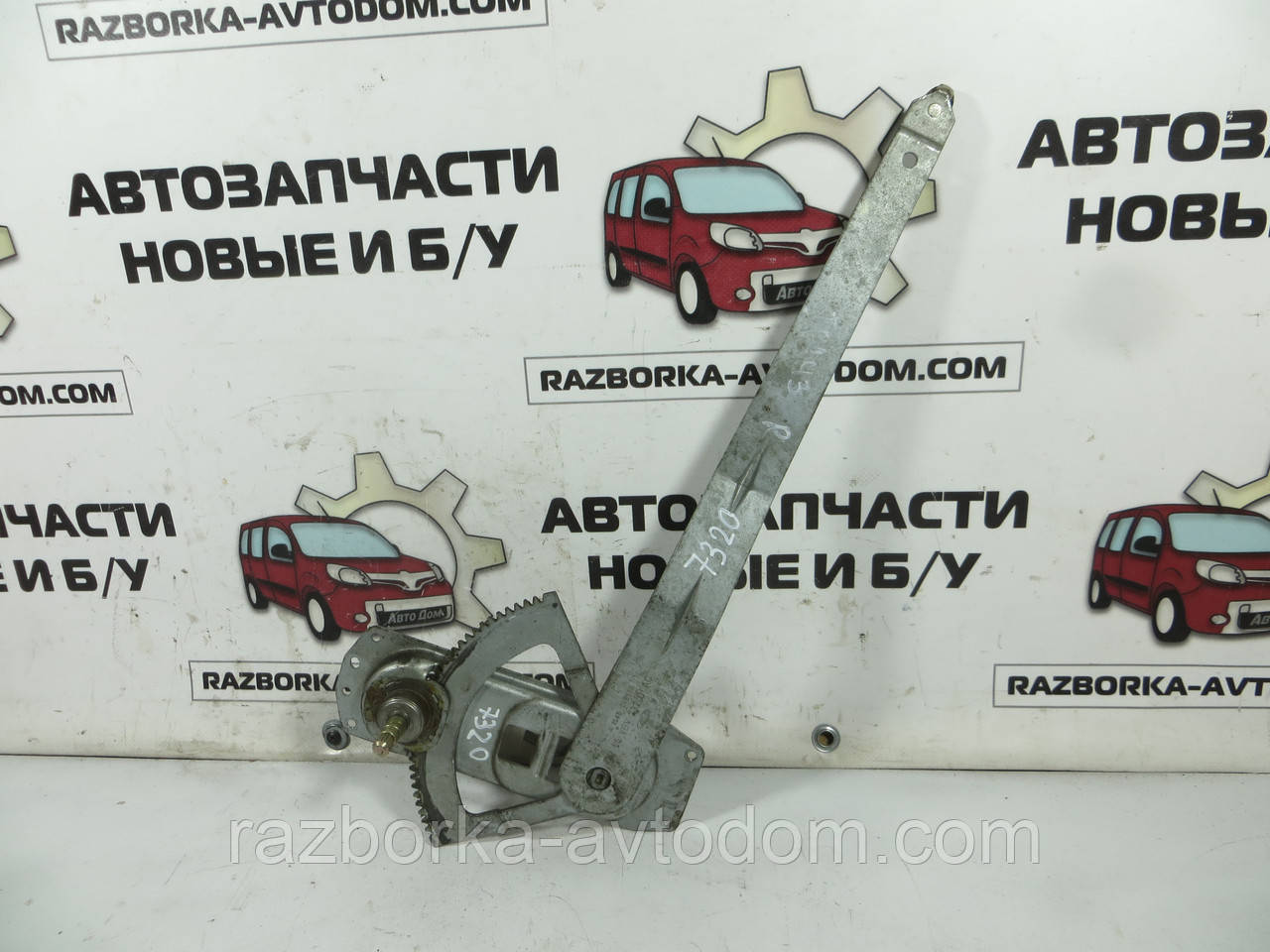 Склопідіймач механічний правий FORD TRANSIT (1995-2000) ОЕ: 1052174