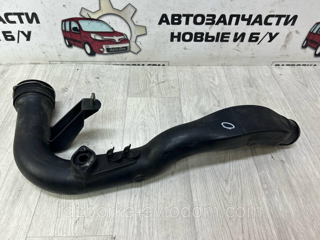 Патрубок інтеркулера 1,9TDI,2.0TDI SKODA Superb 1 (02-08) OE: 3b0145762c, 3b0145762b, 3b0145762e, 3b0145762d