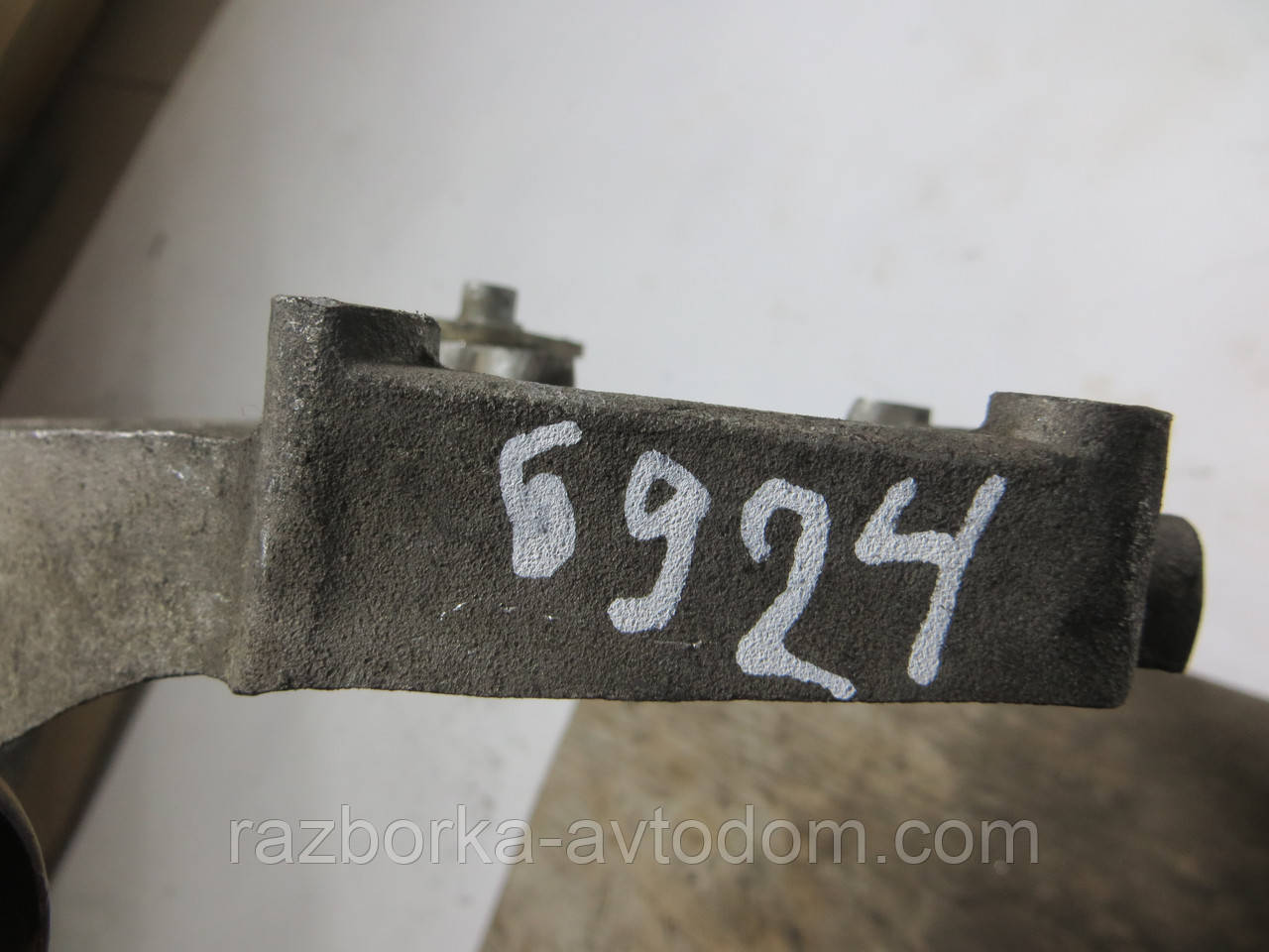 Патрубок системи охолодження метал 1.9D FIAT DOBLO (2000-2009) ОЕ: 46529298
