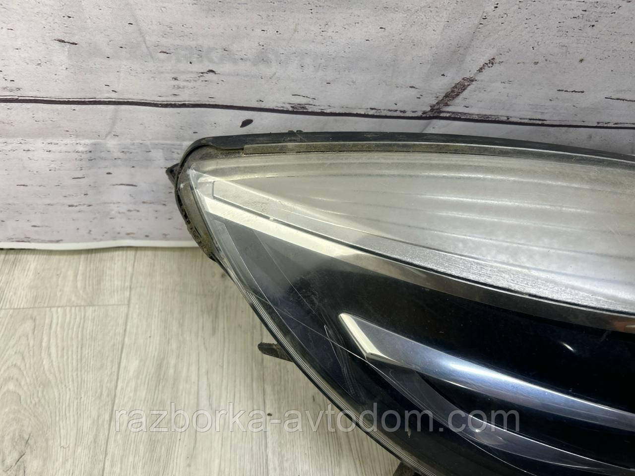 Фара права (ксенон) Б/У оригінал RENAULT SCENIC 3 (13-16) OE:260108323R