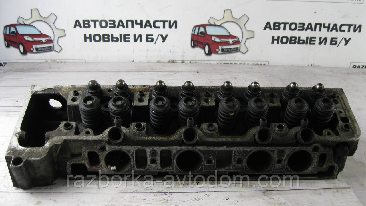 Головка двигуна (ГБЦ) права Mercedes w126 (1979-1991) OM116 4.2 V8 OE:R1160163901