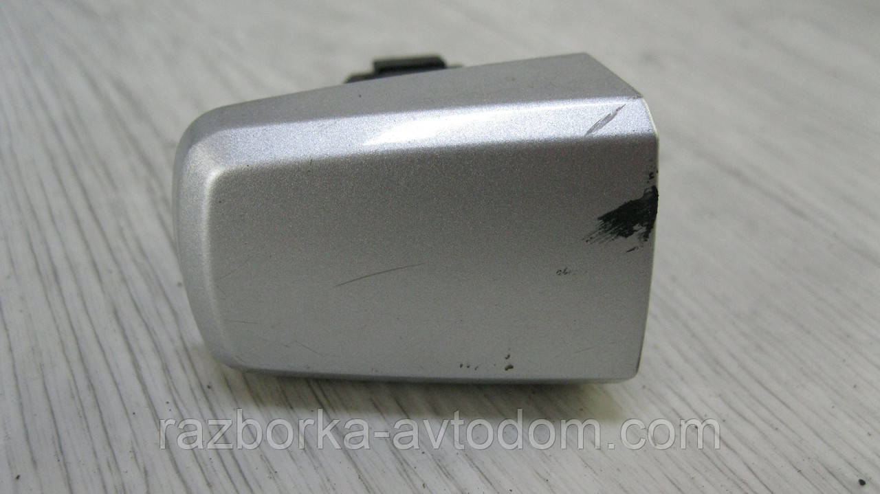 Вставка/накладка ручки зовнішньої (ковпачок) Opel Astra H (2005-2015) OE:13142761, 24463557