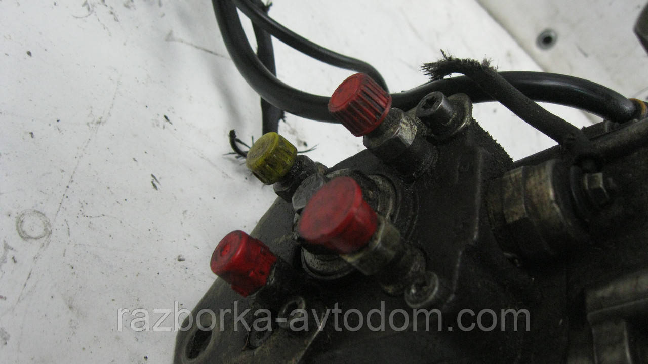 Паливний насос високого тиску (ТНВД) VW Passat B5 (1997-2000), Audi A4 B5 (1996-2000) 1,9TDI OE:038130107D