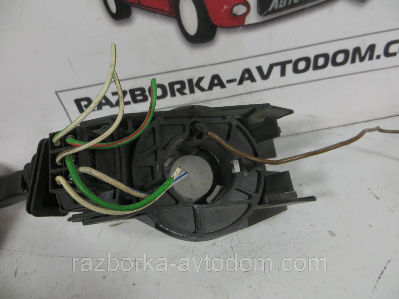 Підрулевий перемикач правий Volvo 440, 460 (1987-1997) OE: 412970