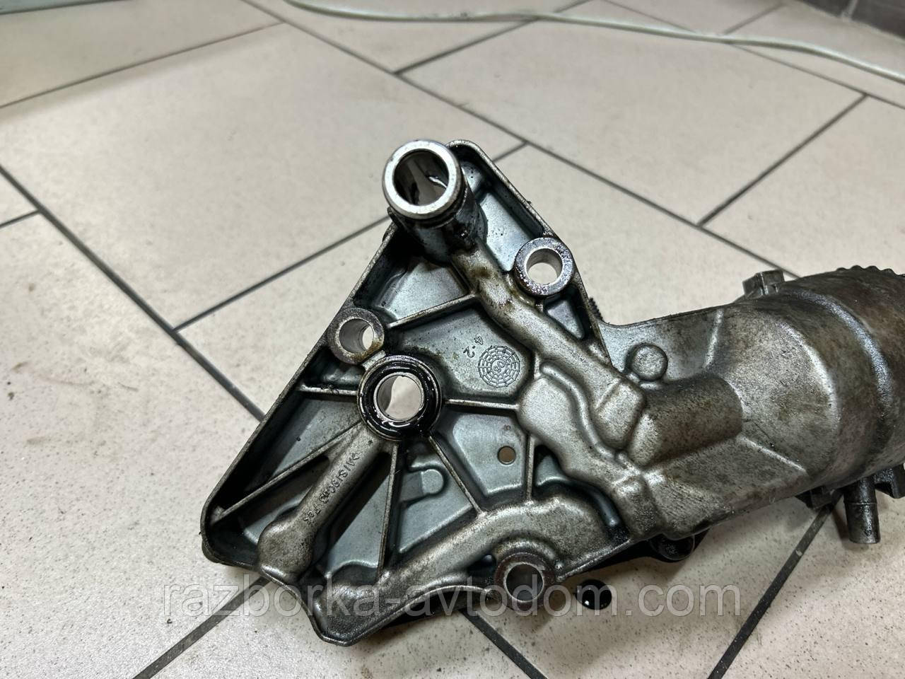 Корпус оливного фільтра 1,9CDTI Opel Zafira B (05-10) OE:6740230110