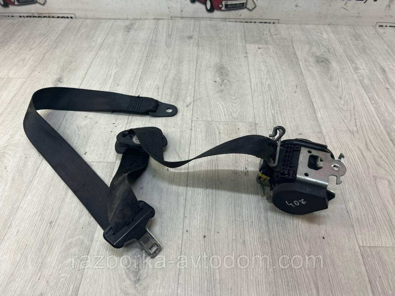 Ремінь безпеки передній правий Peugeot 407 (04-11) OE: B507743