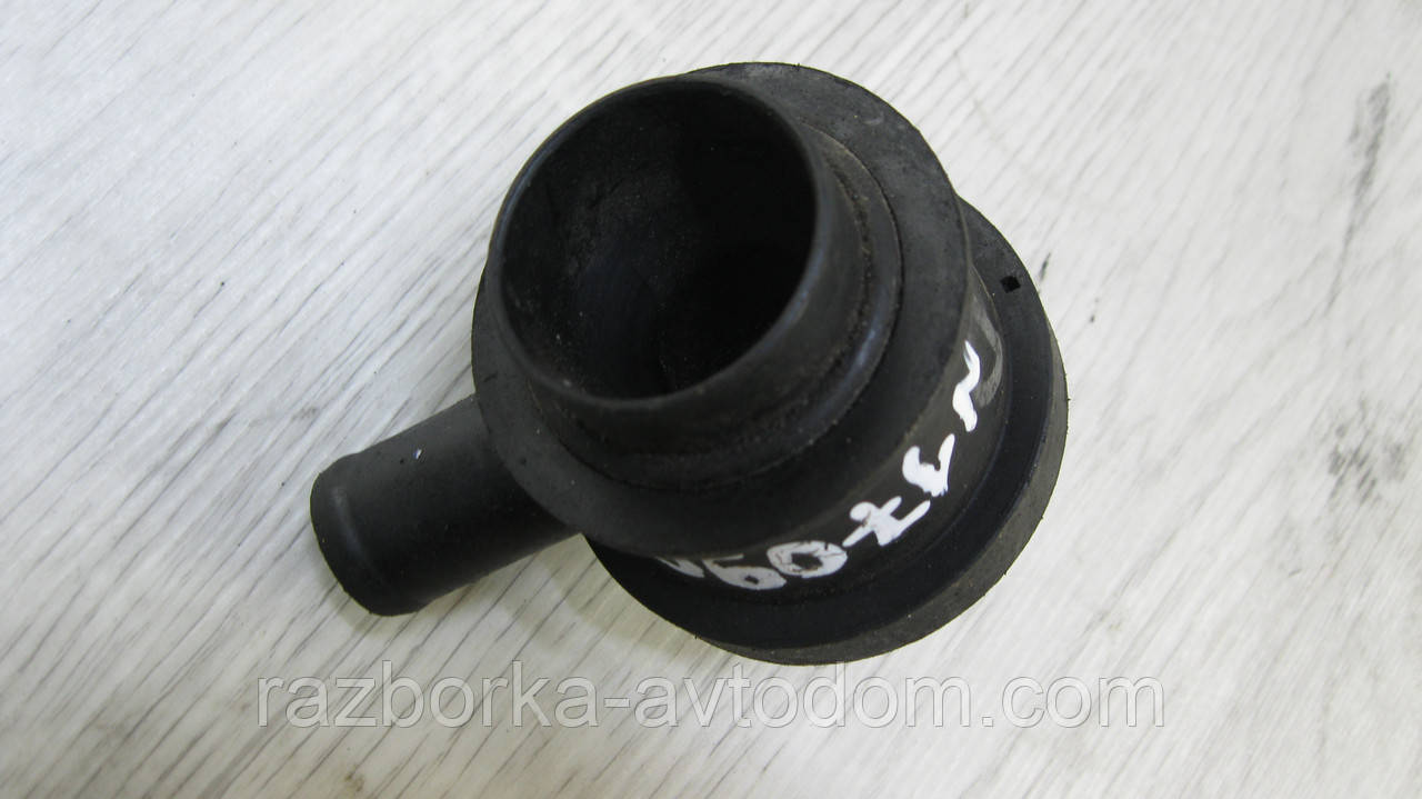 Клапан вакуумний (сапун) VW Golf 2 (1983-1992) OE: 068129633, 3900160942