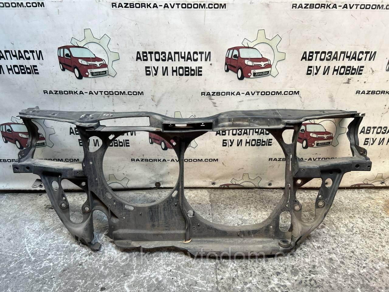 Панель передня (телевізор) VW Passat B5 (96-00) OE:3B0805594L ДЕФЕКТ!!