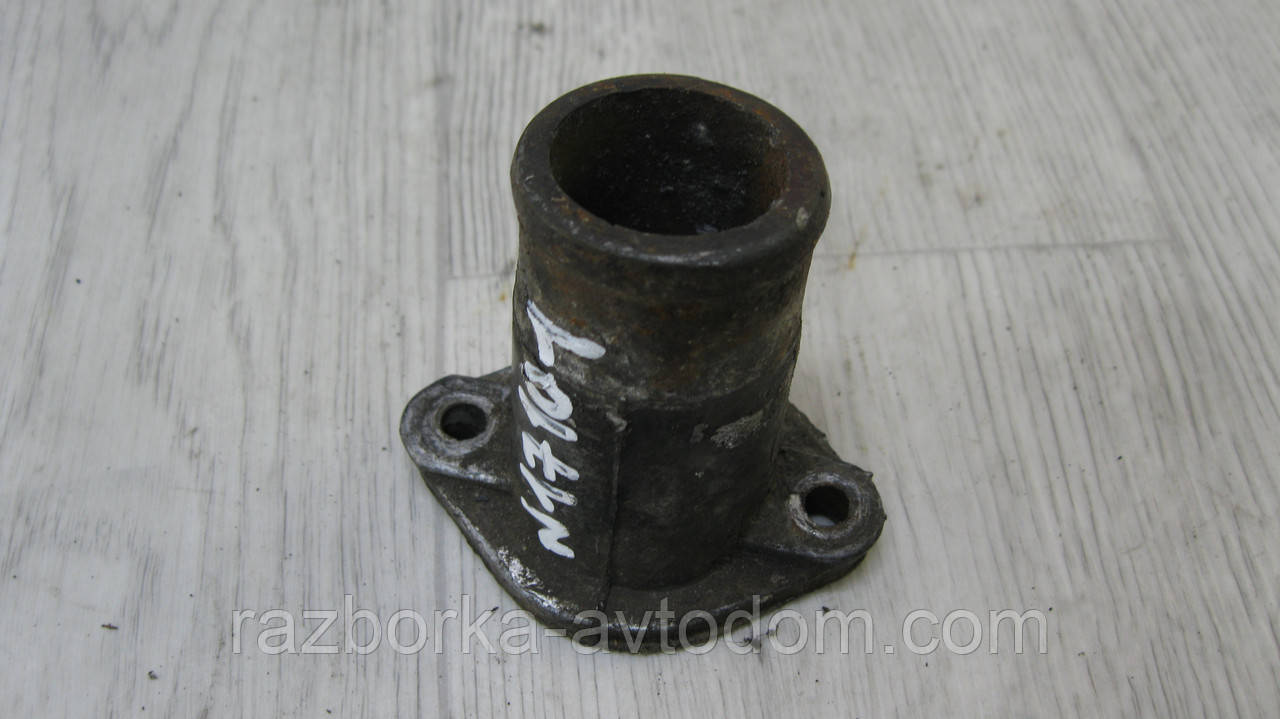 Фланець системи охолодження Audi 100 C3 (1982-1991) OE: 035121133C фото 2