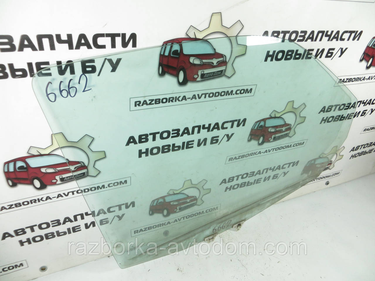 Скло дверей переднє праве MERCEDES-BENZ Vito W638 (1996-2003) ОЕ: A6387200220