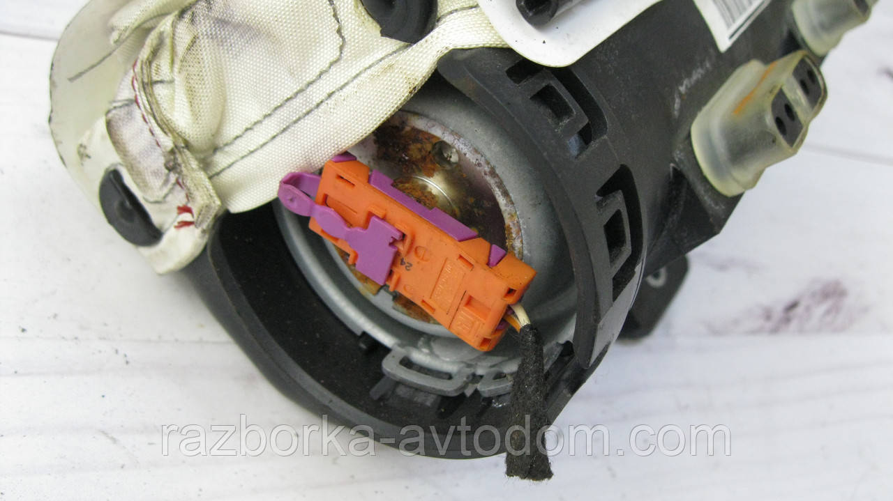 Подушка Airbag безпеки пасажіра Opel Zafira B (2005-2010) OE:13111177