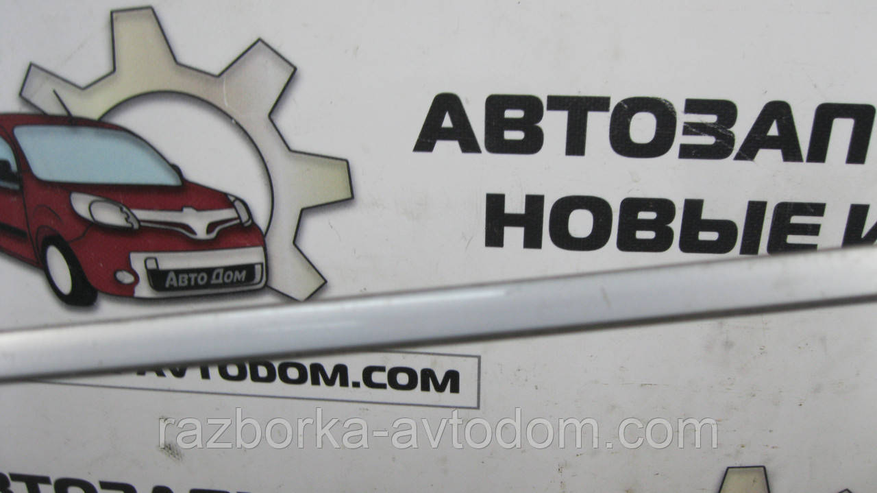 Молдинг/накладка даху лівий VW Passat B5 (1997-2000) OE:3B5853701C