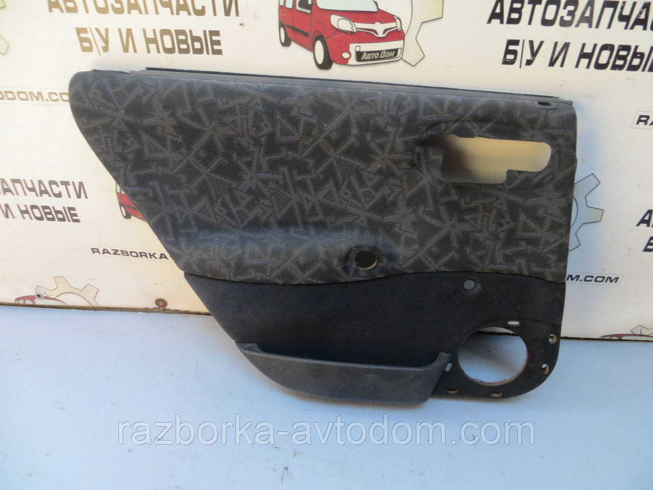 Карта дверей задня ліва OPEL VECTRA B (1995-2003) ОЕ: 90503407
