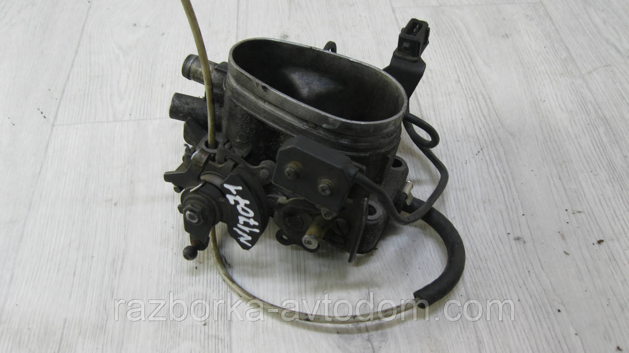 Дросельна заслінка VW Passat B3 (1988-1993) 1.8 OE: 037133063T фото 2