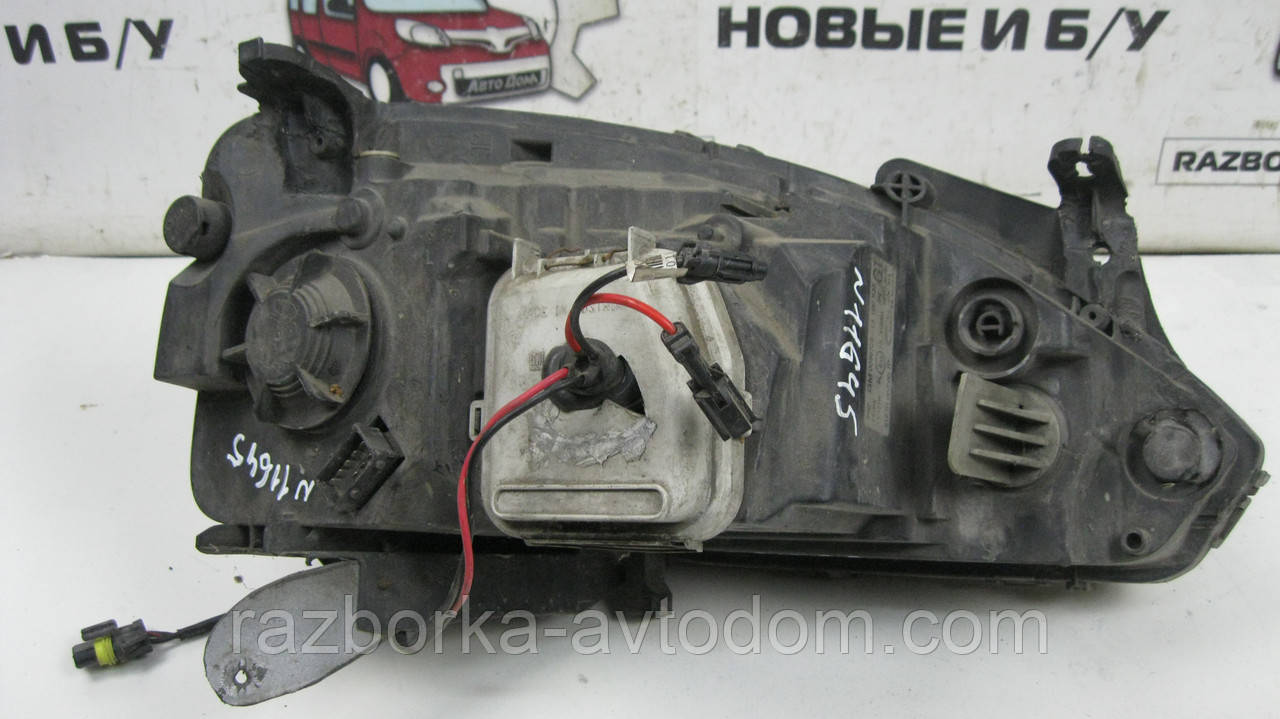 Фара передня ліва Opel Corsa C (2000-2012) OE:93177646