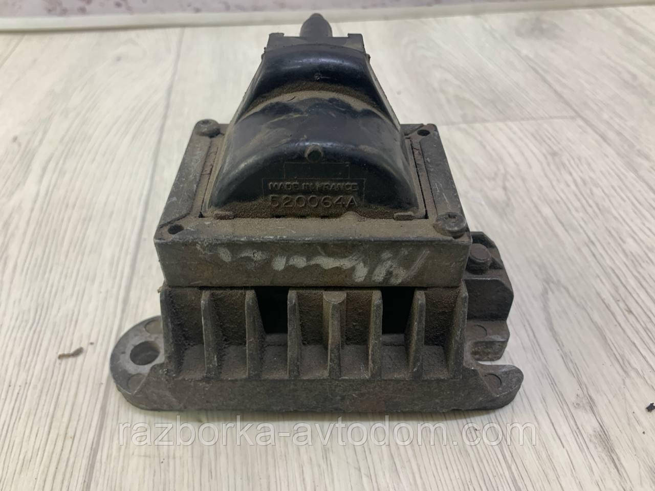 Котушка запалювання Renault 19 Renault 21, Megane 1, Master 1 ОЕ:7700722070, S10202003B