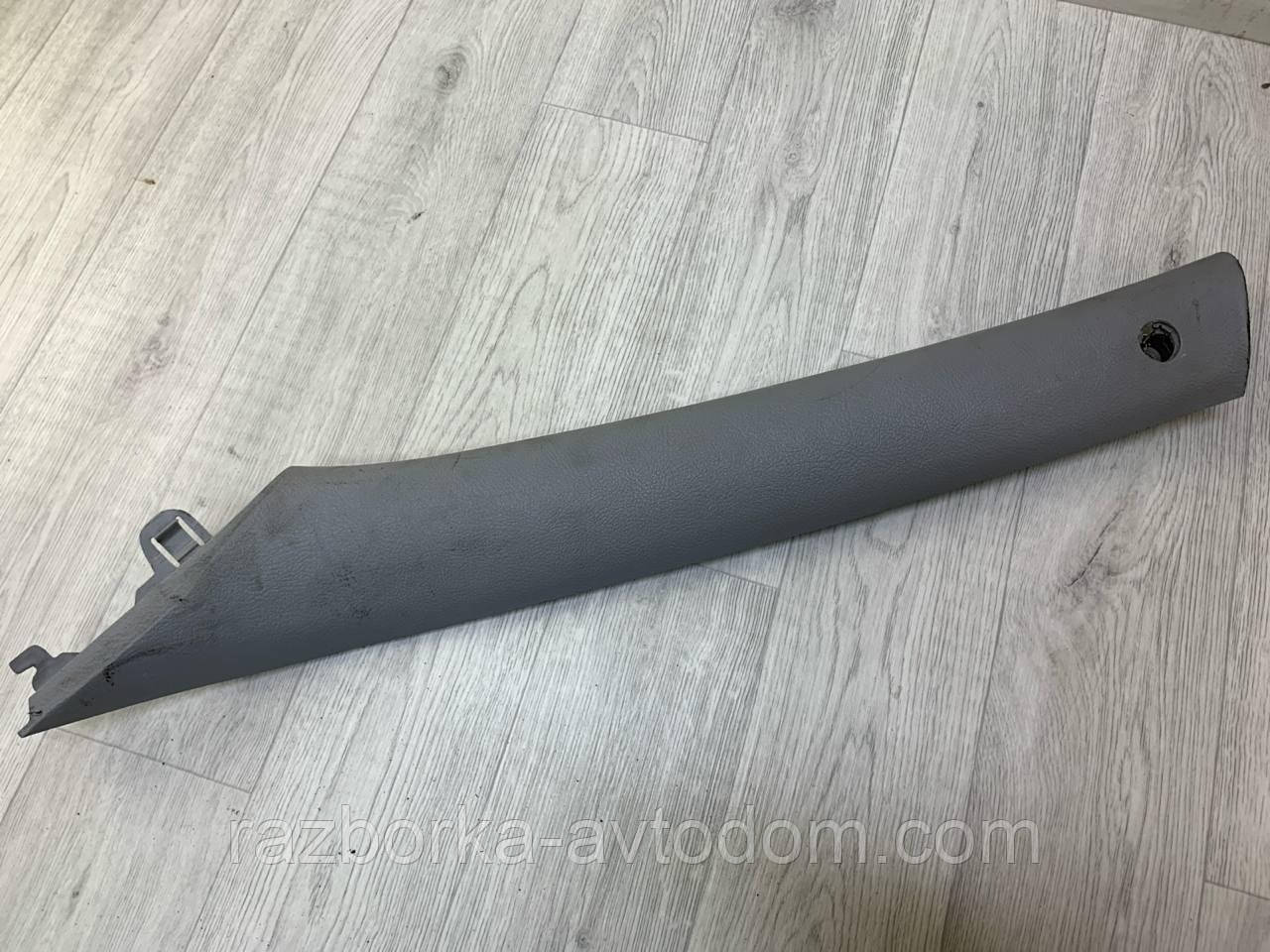 Обшивка накладка стійки передньої лівої Kia Cerato (2006-2009), OE: 858102F20087