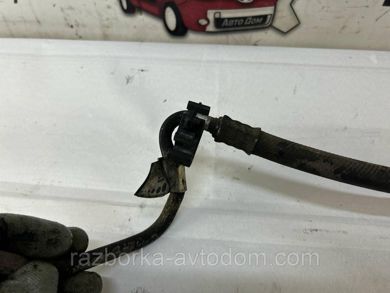 Трубка гідропідсилювача керма (від рейки до егур) Opel Astra H (04-15), Zafira B (05-12) OE:13122703