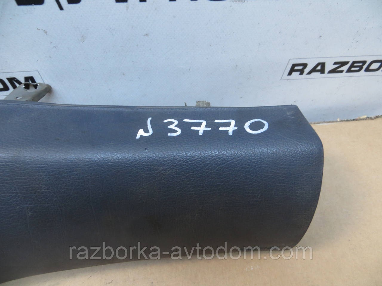 Кришка подушки безпеки Airbag Ford Mondeo (1993-1996) OE:93BG-044L96-RAW
