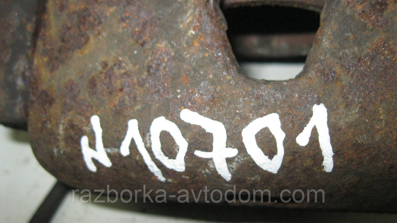 Суппорт передній лівий Mercedes W201 (1982-1993), W124 (1984-1993) OE:A0014201883 OE A0004205583