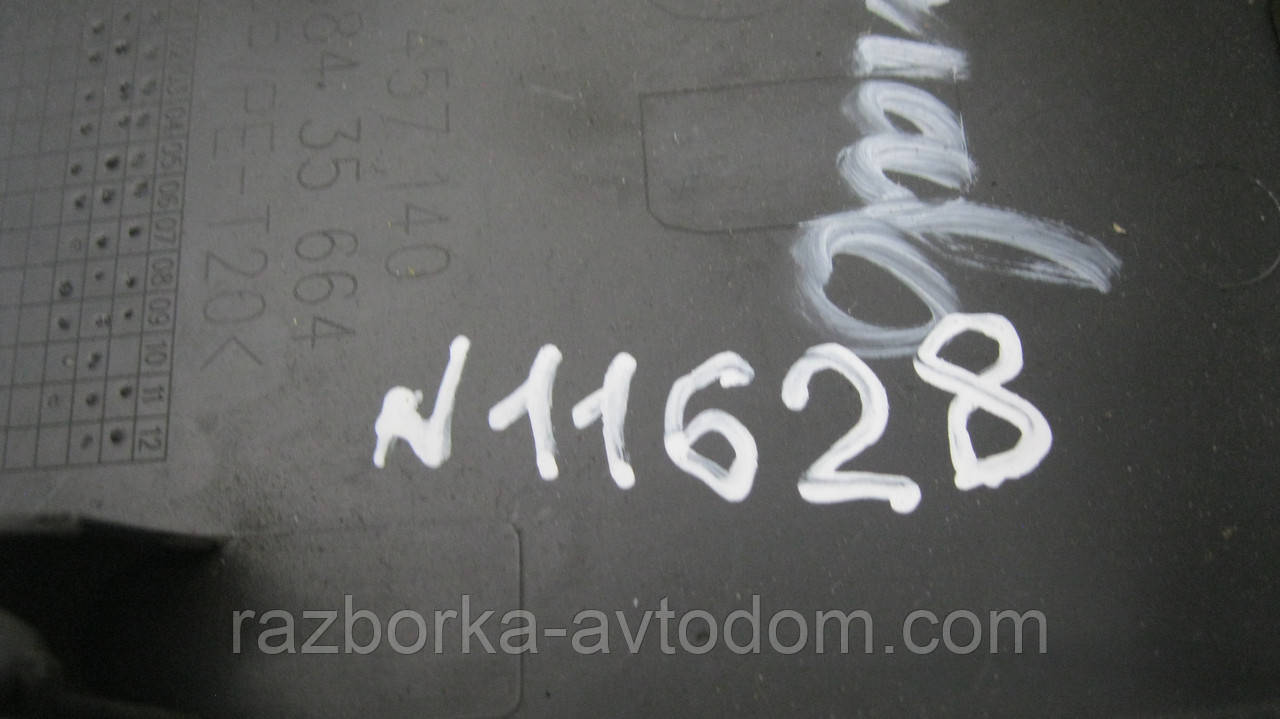 Кришка куточок накладка дзеркала дверей передньої правої Opel Corsa C (2000-2012) OE:24457140