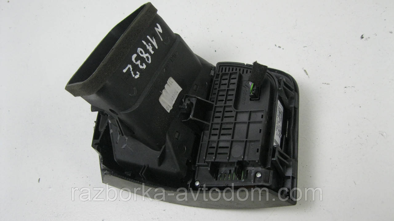 Блок керування пічкою з кондиціонером правий Citroen C4 Picasso (2006-2013) OE:9650868877