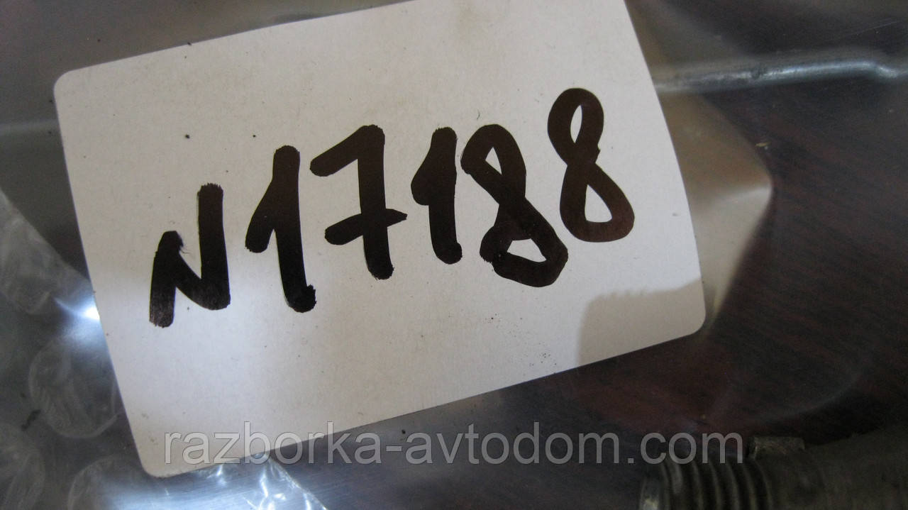 Форсунка дизельна Mercedes W124, W123, Audi 100 C2, VW Transporter T4 2.4D OE: KCA30SD27/4