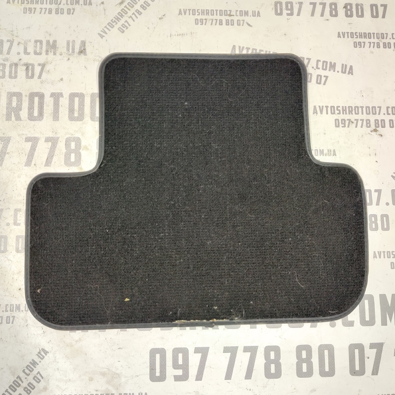 Килимки в салон Audi A4 B8