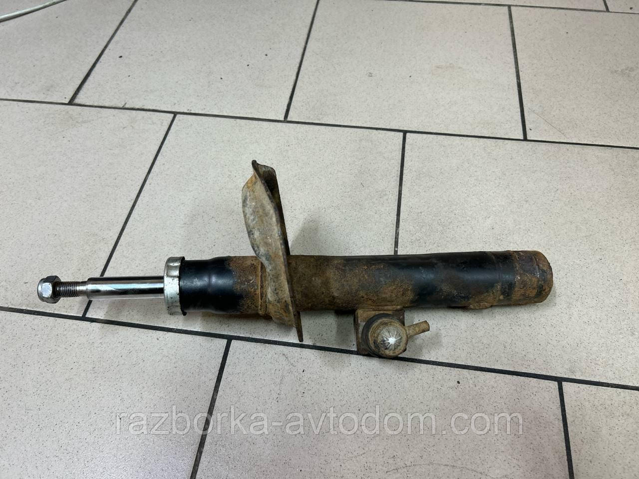 Амортизатор передній правий Citroen Berlingo (03-08), Peugeot Partner (03-) OE:5202GQ