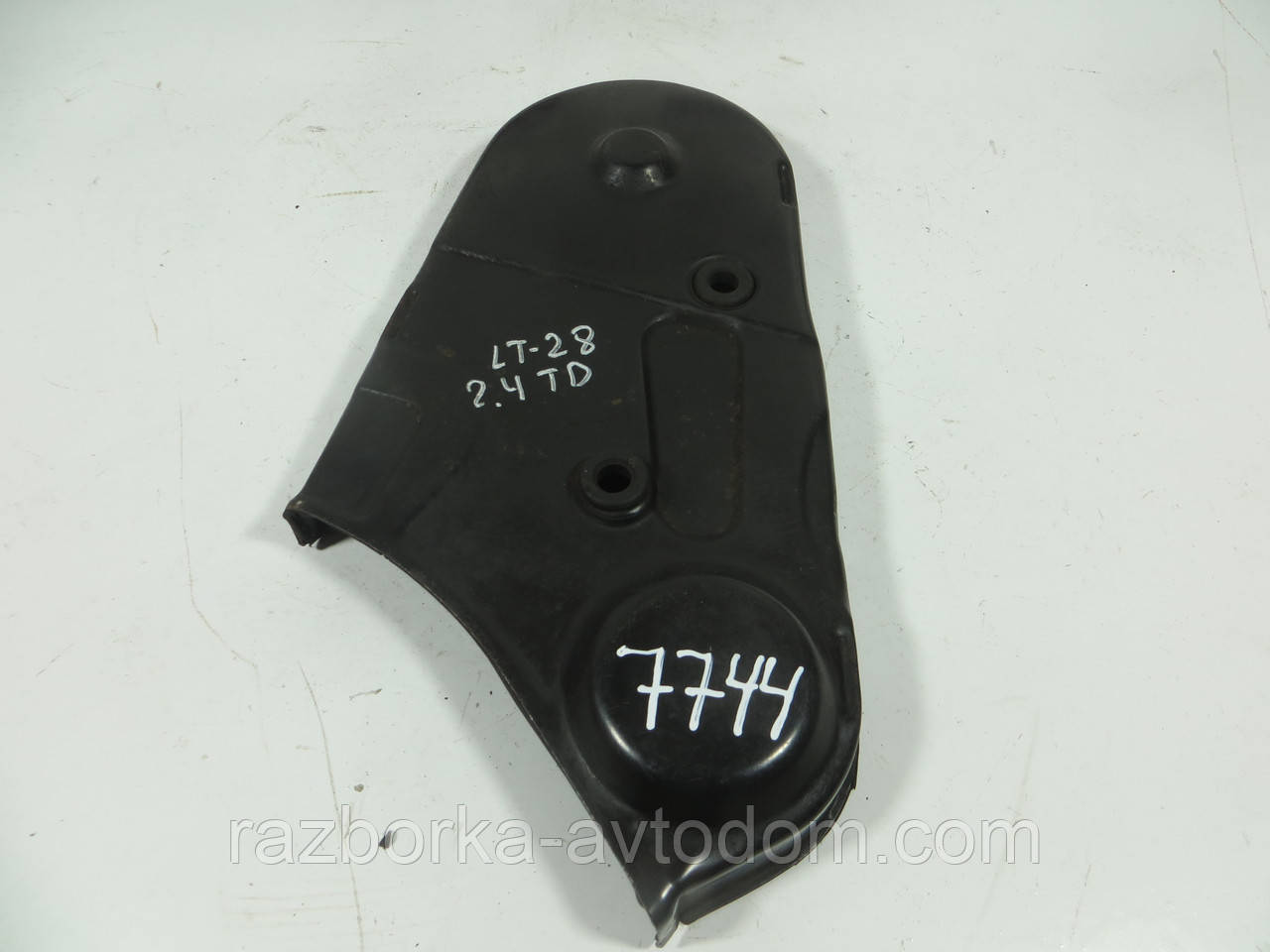 Захист ременя ГРМ верхня 2.4D VW LT28-55 (1975-1996) ОЕ: 073109108