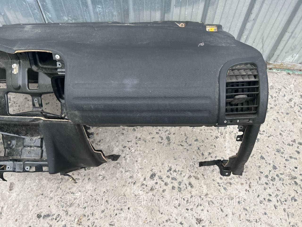 Торпеда під Airbag Opel Zafira A (1999-2005) OE:90561063 Дефект