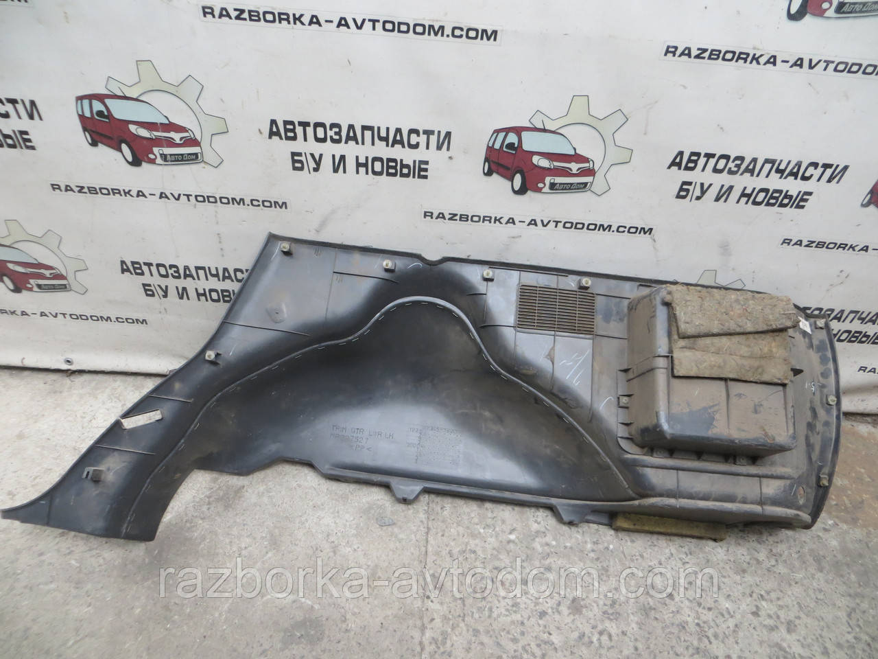 Обшивка багажника задня ліва Mitsubishi Pajero Sport 1 (1997-2009) OE:MR227527