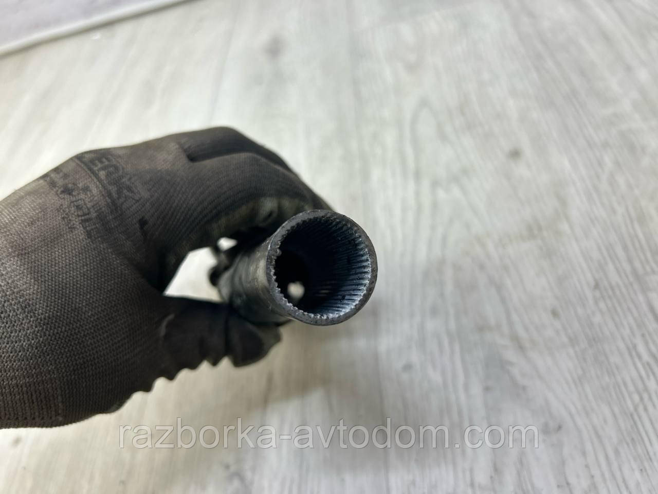Кермова вал (нижня частина) карданчик Opel Zafira A OE: 9223061