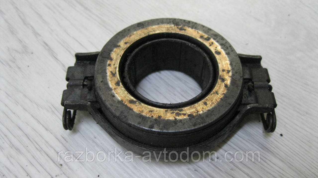 Витискний підшипник зчеплення VW LT 28-35, LT 40-55, Transporter T3, Passat B2, Audi 100 C3, 200 C3 OE: 091141165D